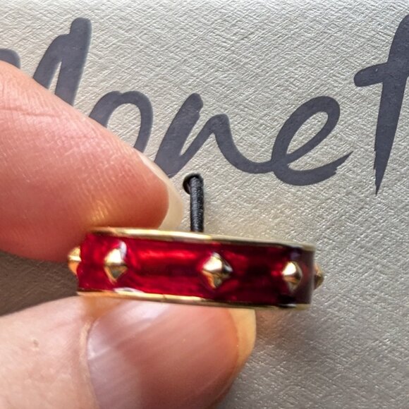 Ring size 6 - Picture 2 of 4